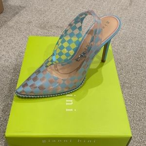 Never been worn Gianni bini